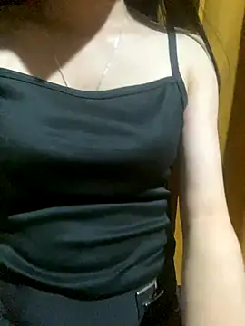 Snapshot of Ruby688 chatting on 10-16-25, 12:06 Ruby688 online show from 10-16-25, 12:06