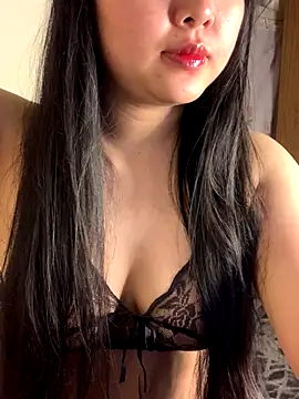 Snapshot of Aimee_milk chatting on 12-03-25, 02:26 Aimee milk online show from 12-03-25, 02:26