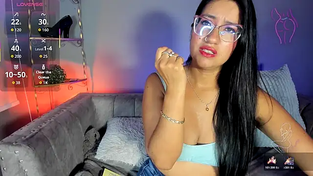 charlhot  online show from 11-19-25, 01:11