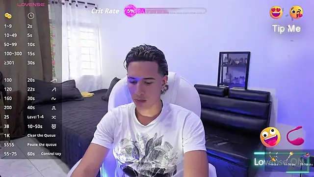 Hayden Boy  online show from 11-27-25, 06:54