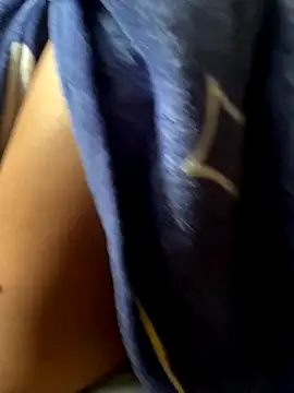 Snapshot of Techi0525 chatting on 11-29-25, 12:19 Techi0525 online show from 11-29-25, 12:19