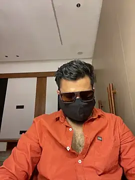 Snapshot of Notme_09 chatting on 10-22-25, 03:23 Notme 09 online show from 10-22-25, 03:23