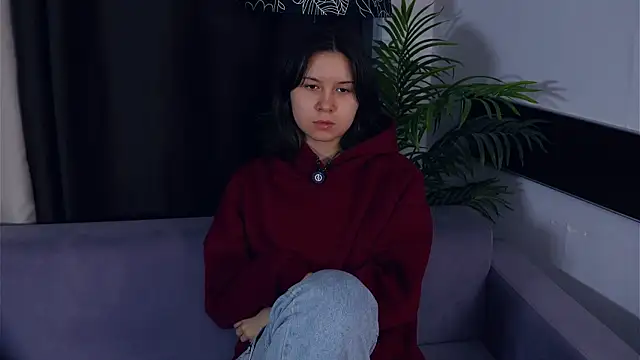 Snapshot of LajuanaWeyhrauch chatting on 10-17-25, 05:32 LajuanaWeyhrauch online show from 10-17-25, 05:32