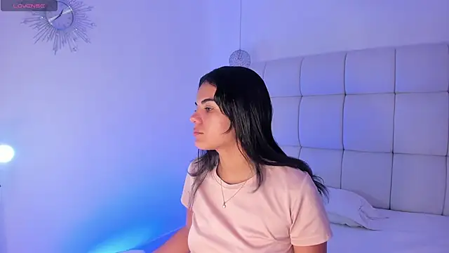 Snapshot of Emili__Jackson chatting on 11-23-25, 03:39 Emili Jackson online show from 11-23-25, 03:39