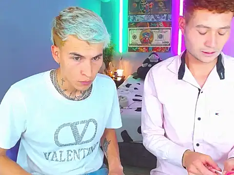 Snapshot of Latin_boysxxxx chatting on 10-29-25, 02:14 Latin boysxxxx online show from 10-29-25, 02:14