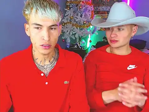 Snapshot of Latin_boysxxxx chatting on 11-02-25, 11:29 Latin boysxxxx online show from 11-02-25, 11:29