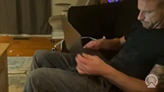 jackieboy220 online show from 10-21-25, 08:37