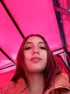 Snapshot of Arianaa_Toro chatting on 10-30-25, 02:18 Arianaa Toro online show from 10-30-25, 02:18