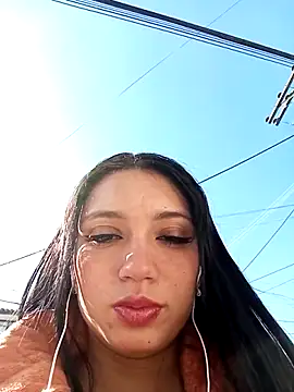 Snapshot of Arianaa_Toro chatting on 11-07-25, 01:11 Arianaa Toro online show from 11-07-25, 01:11