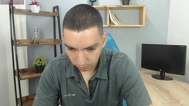 Axel Stones  online show from 10-20-25, 01:44