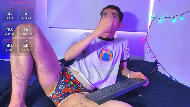 dani angel dark online show from 12-19-25, 09:11