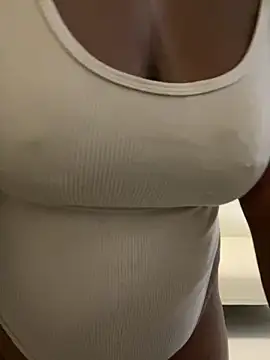 Desireexoxo online show from 11-02-25, 06:43