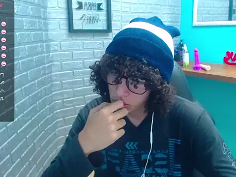 Mike Miiller  online show from 11-07-25, 04:51