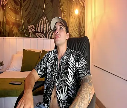 Mike montoya01 online show from 10-17-25, 11:29