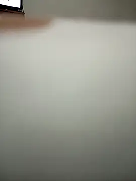 Snapshot of Taradinha_pelosogro chatting on 10-31-25, 10:27 Taradinha pelosogro online show from 10-31-25, 10:27