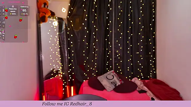 Snapshot of Rhosynn chatting on 11-04-25, 02:54 Rhosynn online show from 11-04-25, 02:54