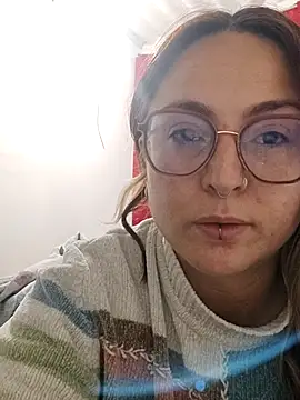 Snapshot of Rhosynn chatting on 12-03-25, 02:41 Rhosynn online show from 12-03-25, 02:41