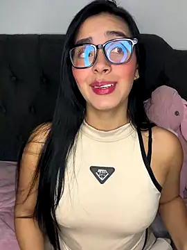 Snapshot of MiaSofia__ chatting on 11-16-25, 04:51 MiaSofia online show from 11-16-25, 04:51