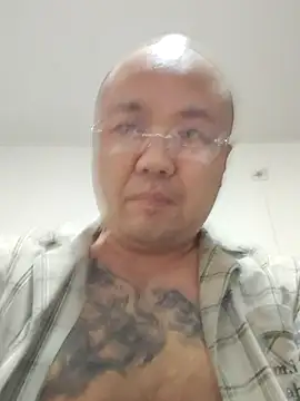 Snapshot of caige8888 chatting on 11-06-25, 07:15 caige8888 online show from 11-06-25, 07:15