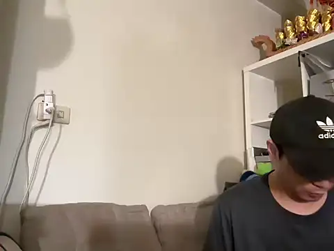 Snapshot of ajixxxxxxxx chatting on 11-07-25, 10:04 ajixxxxxxxx online show from 11-07-25, 10:04