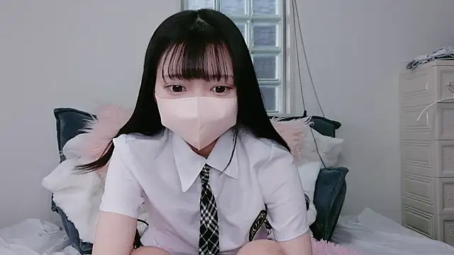 Snapshot of Mirai_oO16Oo chatting on 12-04-25, 07:28 Mirai oO16Oo online show from 12-04-25, 07:28