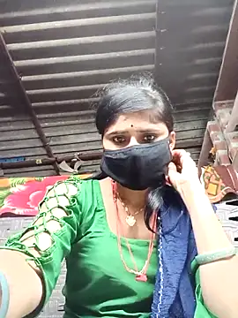 Snapshot of Rajni_chauhan chatting on 11-01-25, 12:01 Rajni chauhan online show from 11-01-25, 12:01