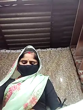 Snapshot of Rajni_chauhan chatting on 11-21-25, 05:22 Rajni chauhan online show from 11-21-25, 05:22