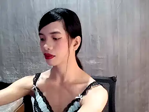 Snapshot of stella-kate chatting on 10-17-25, 05:21 stella-kate online show from 10-17-25, 05:21