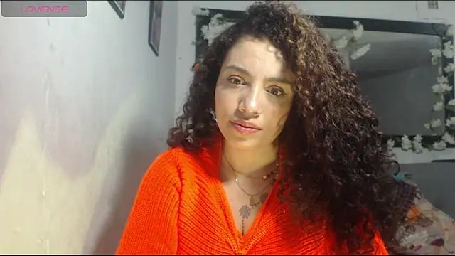 m zoee online show from 11-24-25, 03:28