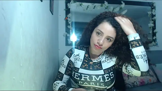 m zoee online show from 11-29-25, 09:56