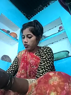 Snapshot of Ragni_bhargav chatting on 10-17-25, 02:04 Ragni bhargav online show from 10-17-25, 02:04