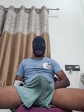 Snapshot of Mysterious_Prince chatting on 11-18-25, 05:39 Mysterious Prince online show from 11-18-25, 05:39