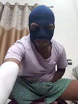 Snapshot of Mysterious_Prince chatting on 11-19-25, 05:35 Mysterious Prince online show from 11-19-25, 05:35