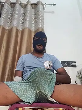 Snapshot of Mysterious_Prince chatting on 11-25-25, 05:35 Mysterious Prince online show from 11-25-25, 05:35