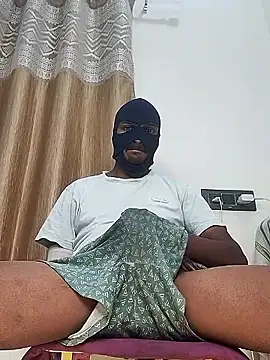 Snapshot of Mysterious_Prince chatting on 11-28-25, 05:48 Mysterious Prince online show from 11-28-25, 05:48