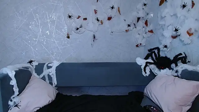 Snapshot of evaa_here_ chatting on 10-21-25, 07:09 evaa here online show from 10-21-25, 07:09