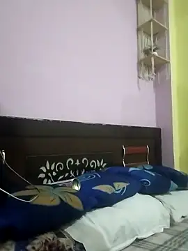 Snapshot of Jyoti-Love-143 chatting on 12-02-25, 09:14 Jyoti-Love-143 online show from 12-02-25, 09:14