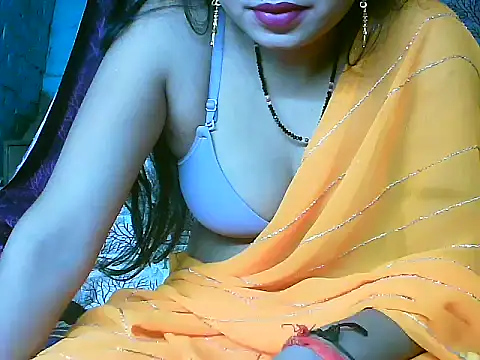 Snapshot of diksha--s chatting on 11-09-25, 10:30 diksha--s online show from 11-09-25, 10:30