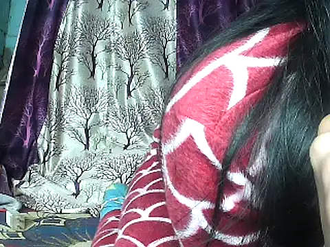 Snapshot of diksha--s chatting on 12-04-25, 10:18 diksha--s online show from 12-04-25, 10:18