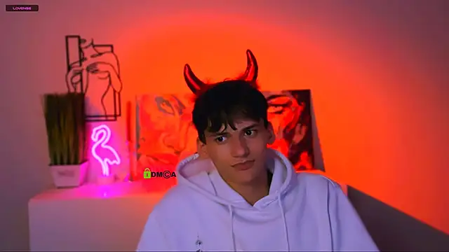 Snapshot of jordi_ser chatting on 11-14-25, 01:37 jordi ser online show from 11-14-25, 01:37