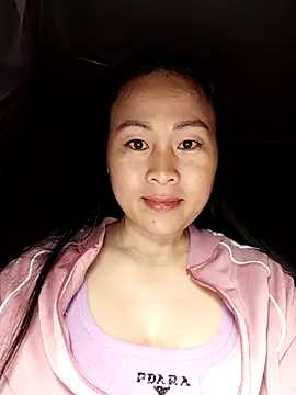 Snapshot of Spring-mky chatting on 11-21-25, 12:10 Spring-mky online show from 11-21-25, 12:10