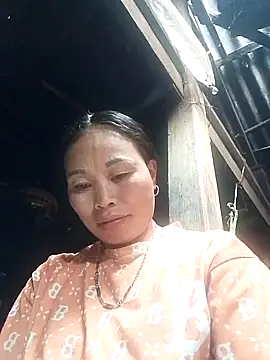 Snapshot of Bun_x chatting on 10-21-25, 05:52 Bun x online show from 10-21-25, 05:52