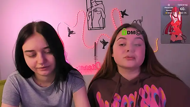 Snapshot of miki_ti chatting on 12-18-25, 08:53 miki ti online show from 12-18-25, 08:53