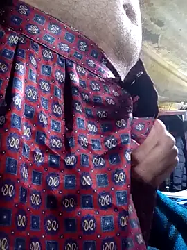 Snapshot of Cogelonregio chatting on 11-20-25, 06:35 Cogelonregio online show from 11-20-25, 06:35