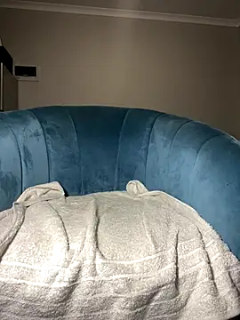 Snapshot of WaterMommy chatting on 12-17-25, 12:38 WaterMommy online show from 12-17-25, 12:38