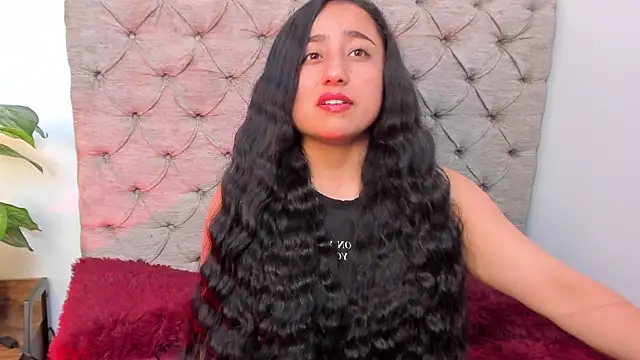 Snapshot of Samanta_Fischer chatting on 11-07-25, 11:21 Samanta Fischer online show from 11-07-25, 11:21