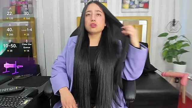 Snapshot of Samanta_Fischer chatting on 12-03-25, 11:41 Samanta Fischer online show from 12-03-25, 11:41