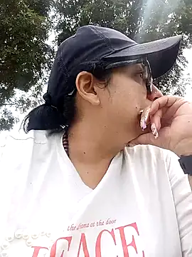 Snapshot of Lia_TabooMatureBbw chatting on 11-04-25, 03:11 Lia TabooMatureBbw online show from 11-04-25, 03:11