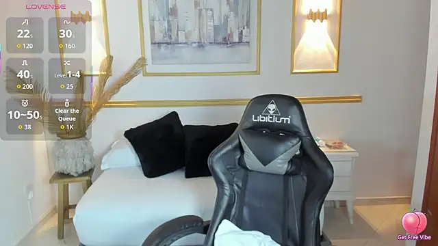 Snapshot of karlyy_ chatting on 11-27-25, 07:16 karlyy online show from 11-27-25, 07:16