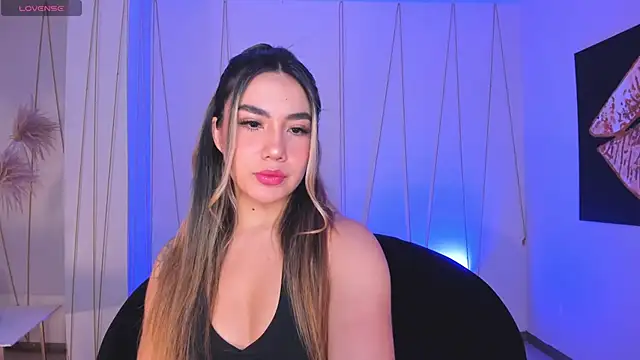 Snapshot of AnnieMonroe1 chatting on 12-16-25, 11:37 AnnieMonroe1 online show from 12-16-25, 11:37